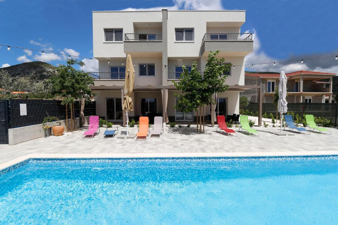 Bulli Croatia Hotel Donji Seget Exterior foto