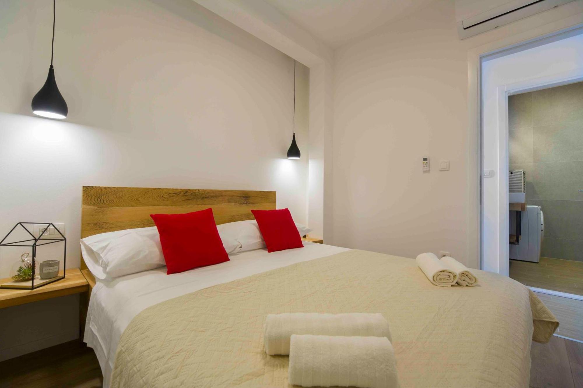 Bulli Croatia Hotel Donji Seget Exterior foto